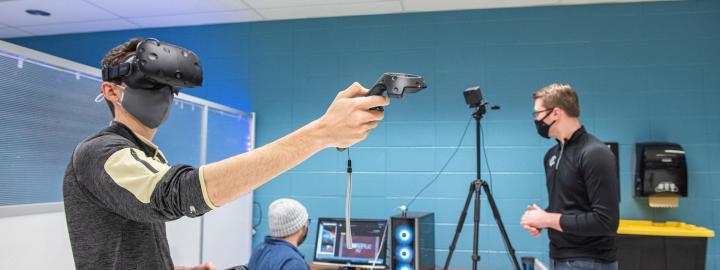 Students with vr goggles